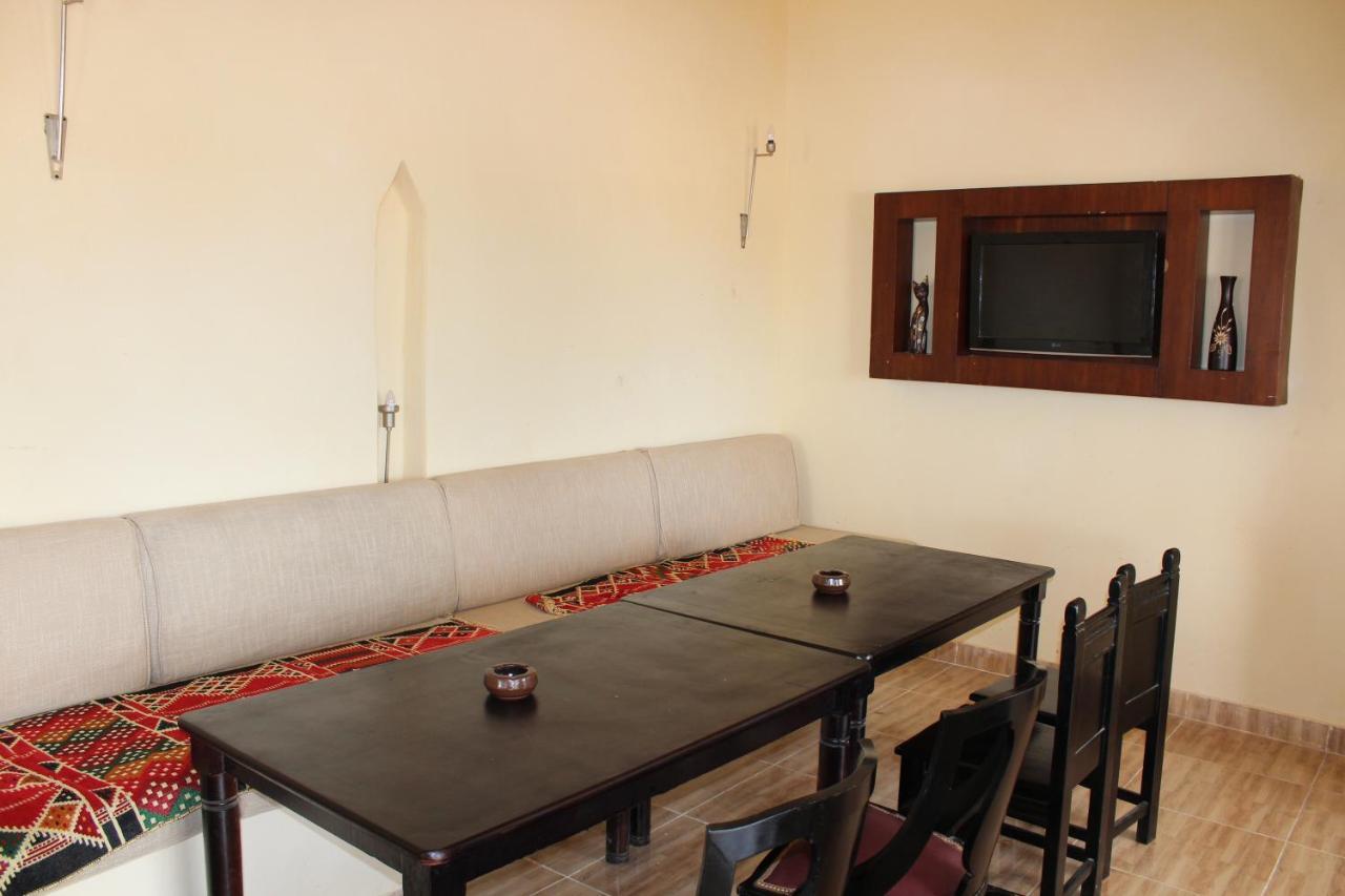 Lake House By Tunisia Green Resort Qaryat at Ta'mir as Siyahiyah エクステリア 写真