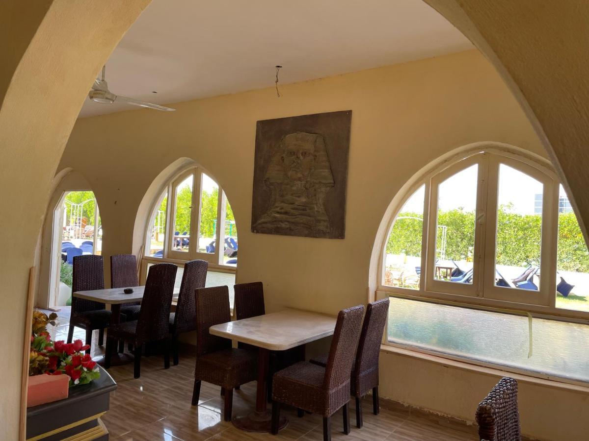 Lake House By Tunisia Green Resort Qaryat at Ta'mir as Siyahiyah エクステリア 写真